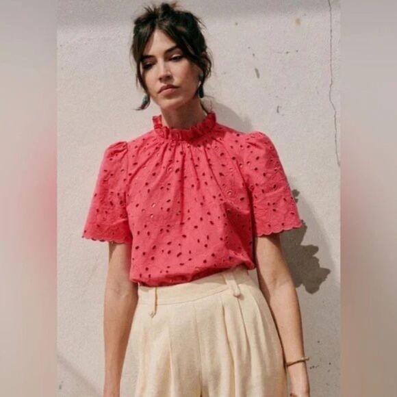 Sezane Louisah Pink Eyelet Keyhole Back Closure Short Sleeve Blouse Sz 36/US 4 - Picture 2 of 5